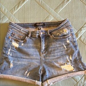 Judy Blue Mid Rise Distressed Dandelion Shorts